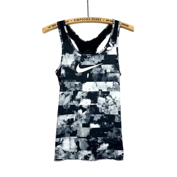 Nike Women's Small Black Dri-FIT Floral Tank Top - Gym & Yoga - Picture 1 of 5